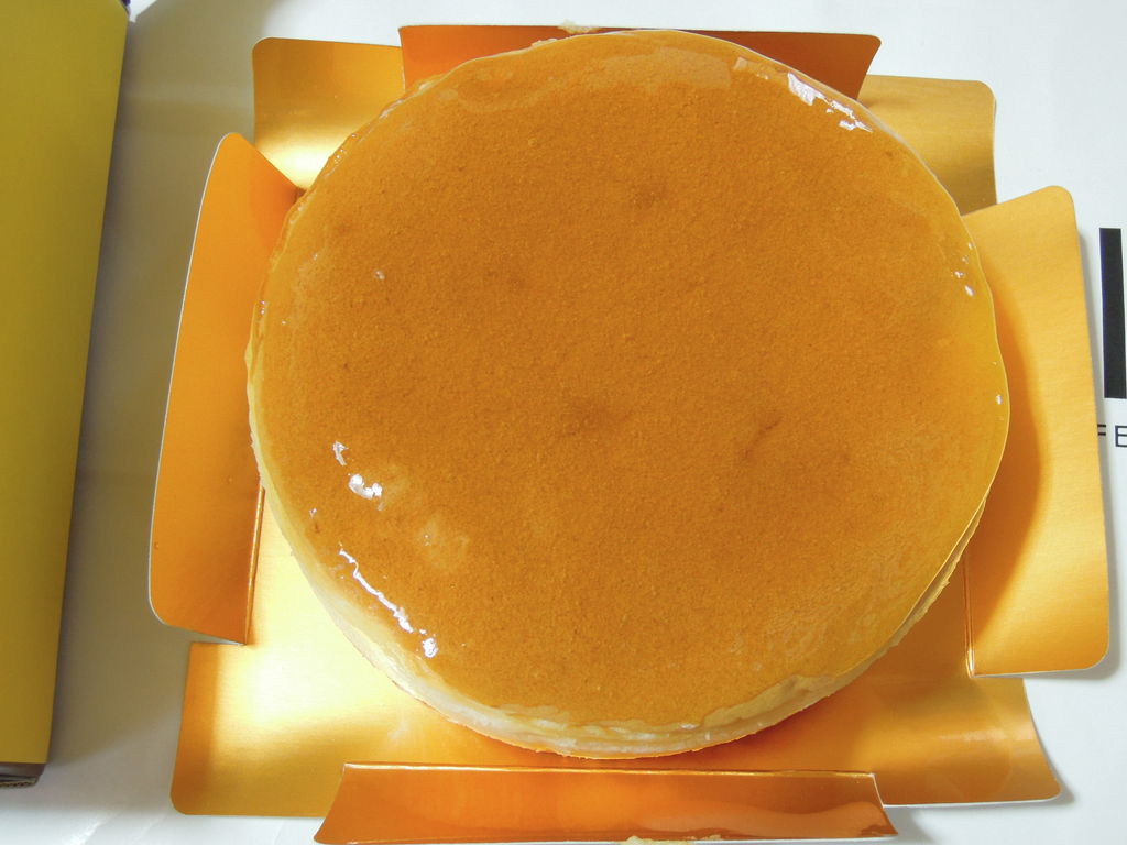 白十字のチーズケーキをいただいた イナカモノのイナカグラシ 白十字のチーズケーキをいただいた イナカモノのイナカグラシ