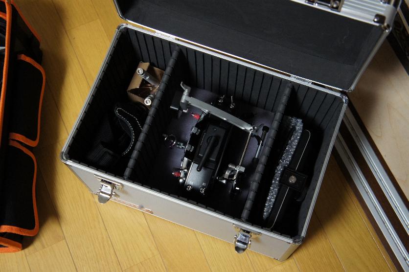 やっぱりケースは 猪苗代ラジコンクラブ