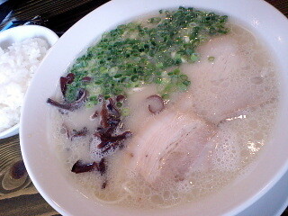 39番地　福岡　博多　ラーメン