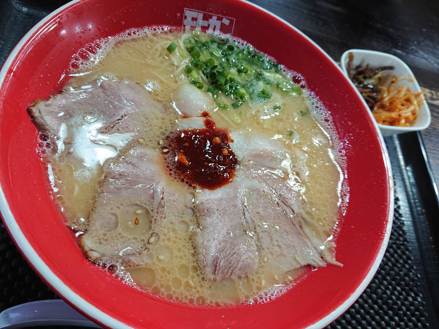 福岡市　東区　モヒカンラーメンセンター