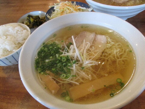 福岡　宇美　ラーメン　鶏　一忠