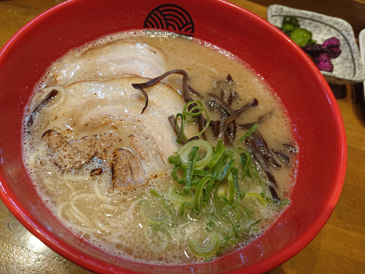 福岡 ラーメン いちむじん 福岡空港 榎田 84671_0kfg647tujrk.jpg