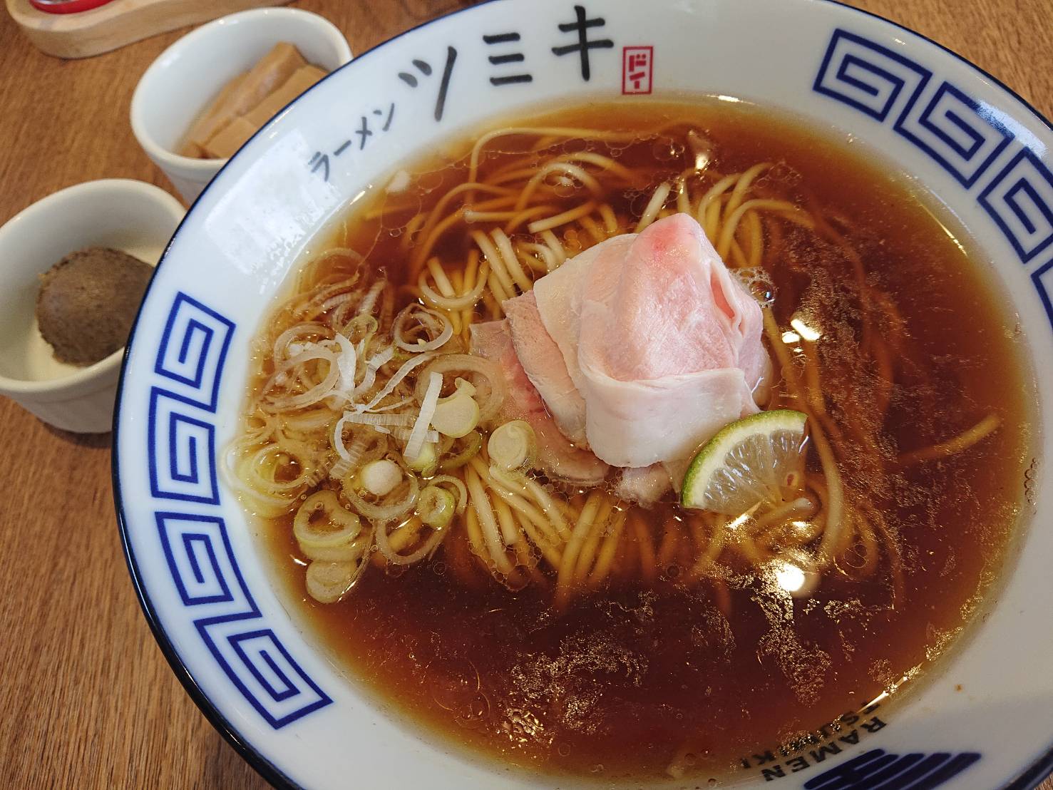 ラーメン　ツミキ　福岡　次郎丸　ツキミ　
