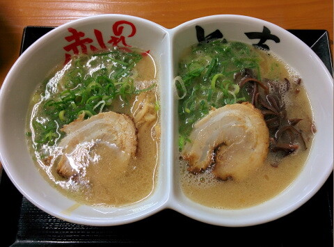 赤のれん＆とん吉　東区　箱崎　福岡　ラーメン