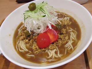 薬院　ラーメン仮面５５