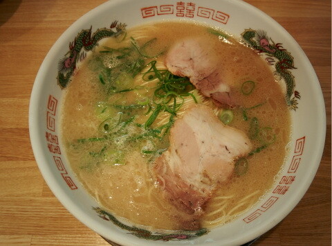 福岡　ラーメン　冨ちゃん　飯倉