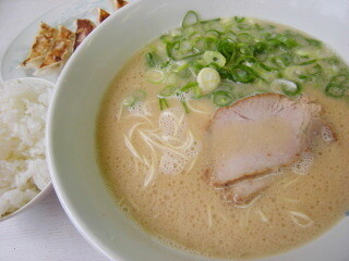 福岡　ラーメン　西区　田尻　よろしく