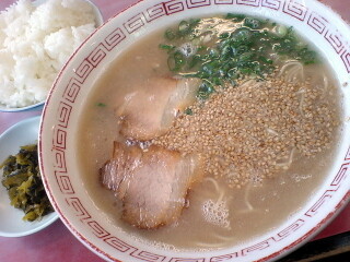 博多　福岡　東区　一楽　ラーメン