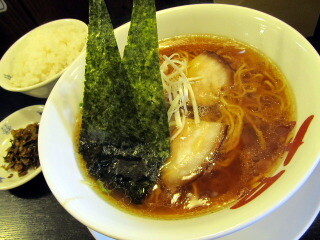 福岡　ラーメン　壱屋