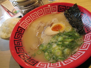 福岡　筑紫野　ラーメン　中る