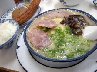 福岡　ラーメン　しばらく　早良区　重留