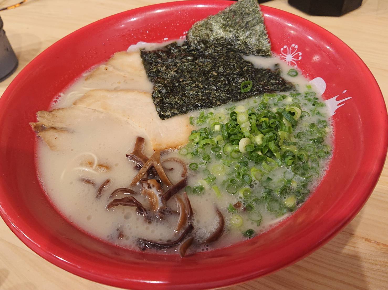 博多　ラーメン　石田一龍