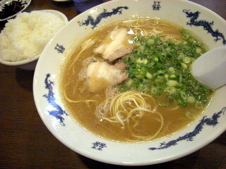 福岡　前原　ラーメン　笑喜屋
