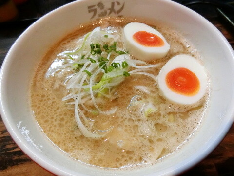 海鳴 ラーメン 魚介とんこつ 福岡 清川