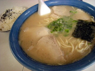 佐賀　嵯峨駅前　ラーメン　ビッグワン