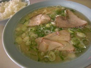 福岡　ラーメン　一心亭　干隈