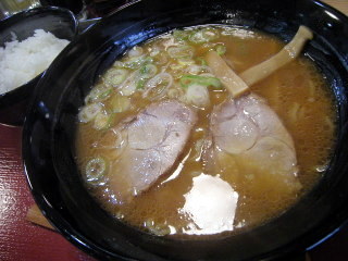 ドラム缶　ラーメン　ふっとう屋　福岡市　中央区　舞鶴