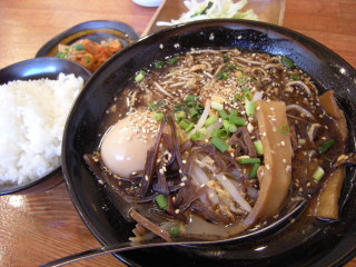 糟屋郡　志免町　ラーメン　きぼう道場