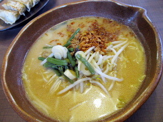 福岡　味噌　ラーメン　城南区　彰膳