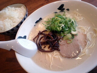 福岡　ラーメン　六分儀