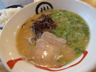福岡　西区　野方　ラーメン　いつき