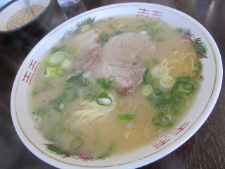 福岡　早良区　江ちゃん　ラーメン