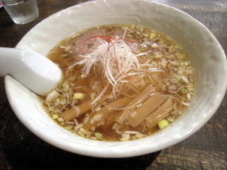 福岡　早良区　西新　ラーメン　六　ろっぽう