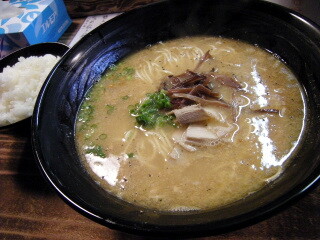 福岡　ラーメン　とん豚　堤