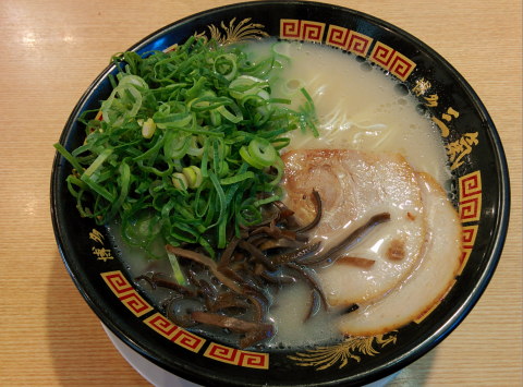 福岡　ラーメン　三氣　チャー玉　チャンらー　らーチャン