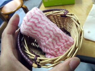 HMegg013.JPG