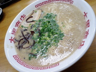 福岡　ラーメン　大黒商店