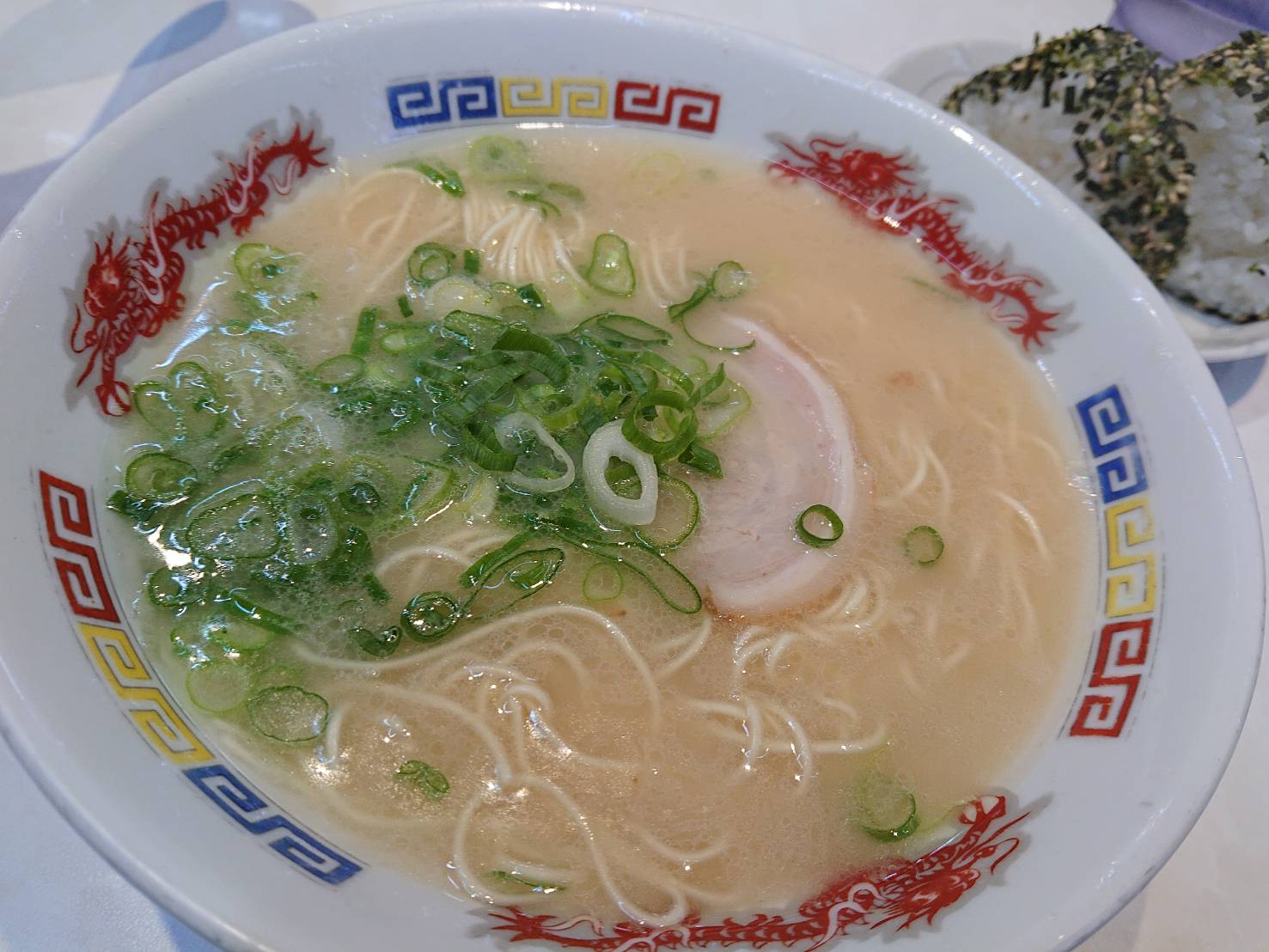 博多駅南　１８ラーメン　いっぱちラーメン　福岡