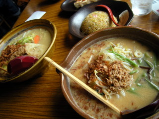 福岡　味噌ラーメン　彰膳　春日