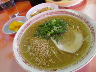 福岡　ラーメン　小田部