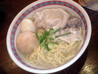 福岡　ラーメン　MKレストラン