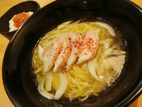 福岡　ラーメン　野方　玉ねぎ
