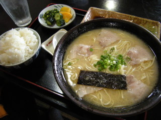 大分　ラーメン　日出　万来