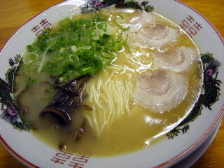 福岡　ラーメン　周船寺　麒麟