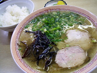 福岡　ラーメン　長浜　富の家