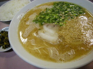 福岡　城南区　ラーメン　長尾亭