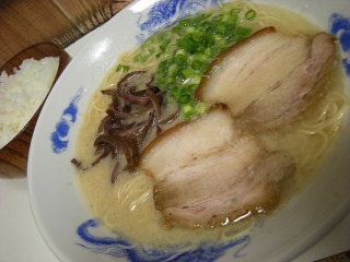 福岡　博多　半道橋　いってつ　ラーメン