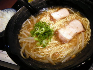 福岡　博多　ラーメン　陽華楼　陽華樓