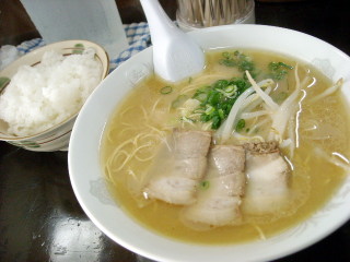 福岡　ラーメン　博多　笹丘