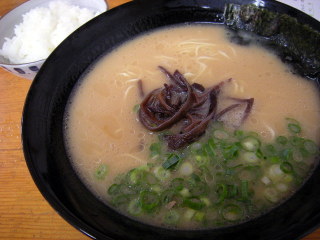 福岡　早良区　西新　ラーメン　ＧＳ