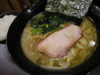 南区　野間　福岡　ラーメン　さかえ