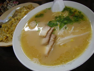 福岡　笹丘　悠翔樹　ゆうしょうき　ラーメン　中央区