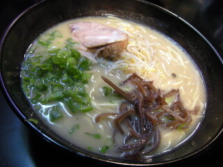 大分　都町　ばかうま　ラーメン