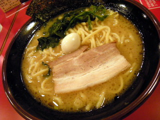 熊本　ラーメン　とら家　横浜