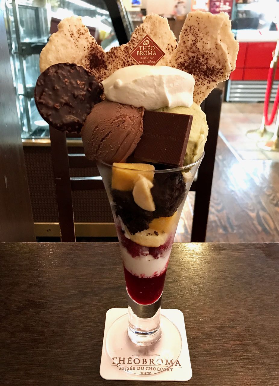 ジェラテリアテオブロマ チョコレートパフェ Nobu S House 甘味録