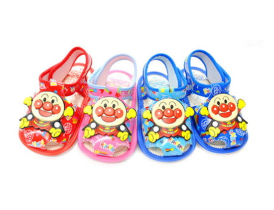 夜中に子供が履く音が鳴るサンダルで走り回るの楽しすぎワロタwww 2chまとめ・読み物・長編・名作